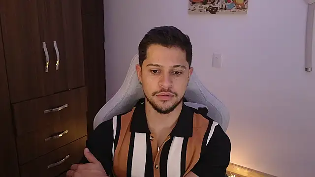 domsantiago_ - Domsantiago_'s free webcam - UK Sex Cams