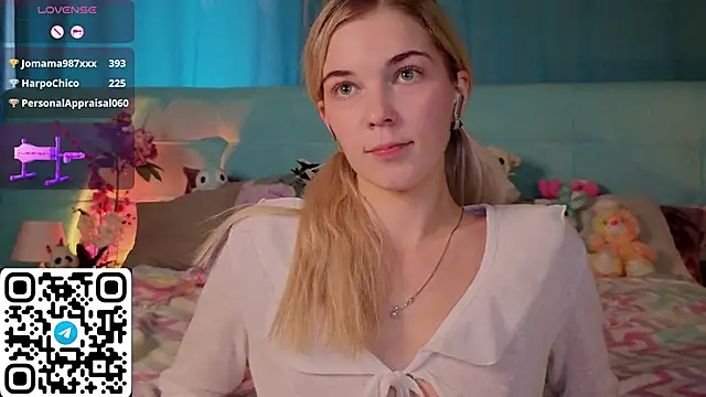 aurora_bennet (F young) - Add oil to my nipples and pinch