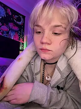 Cutiepiespanks live cam profile