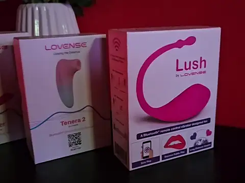 _missjanewarren_ - _MissJaneWarren_'s free webcam - UK Sex Cams