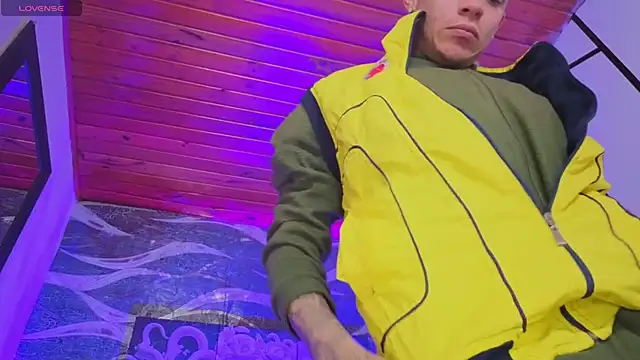 ELL_PBC live sex cam