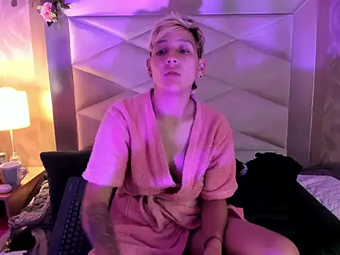 dannyrouds - DannyRouds's free webcam - UK Sex Cams