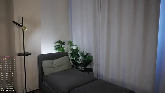 ClarineCasebolt live sex cam