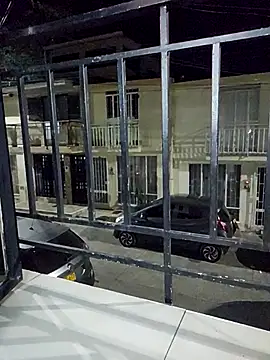 mila_curvy - Mila_curvy's free webcam - UK Sex Cams