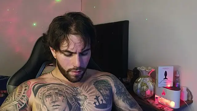 ades_lowe (M young) - cum show