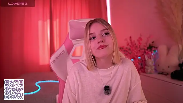 dragonwind - Dragonwind's free webcam - UK Sex Cams