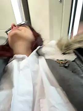 NataKitten live sex cam