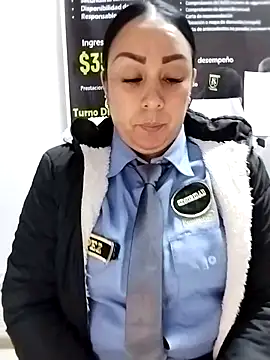 cristal__11 (Ask my age) - NAKED/CUM/SQUIRT-OCEAN 🌊😏-TICKET