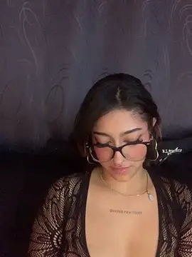 lilithmonette (G teen) - Show oil with my friend