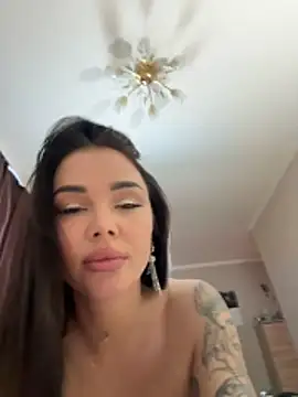 stripbianka - StripBianka's free webcam - UK Sex Cams