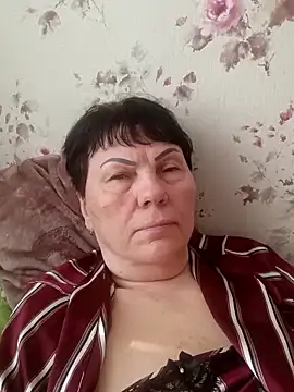 Webcam Model (OliviaaSkyy)  is live.Free join now!