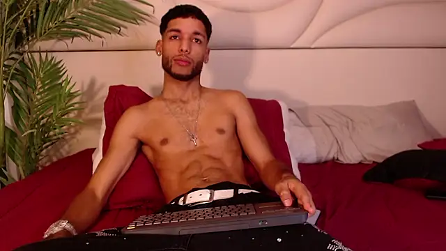 thiagoferreti (M twink) - Total Jerk Off 🍆😏