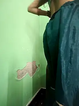 Webcam Model (Aafreen_36)  is live.Free join now!