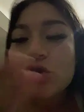 lucerorm (F young) - Full dildooo 🥵🥵🥵🥵