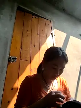 gio-thu live sex cam