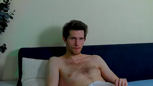 eddie_baker (M young) - I like the lovense vibes in me from this