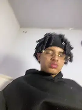 samxx_muscle (M twink) - Cum show