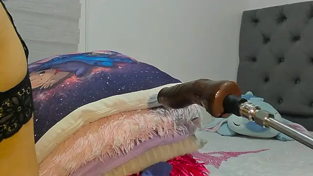 elizabeth_18_ (F young) - BIG SQUIRT