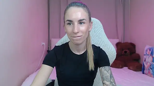 deborahorny (F young) - goal of the day