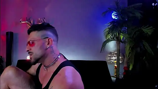 dennis_cox1 - Dennis_cox1's free webcam - UK Sex Cams