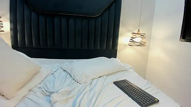 dahlia_rosse - Dahlia_Rosse's free webcam - UK Sex Cams