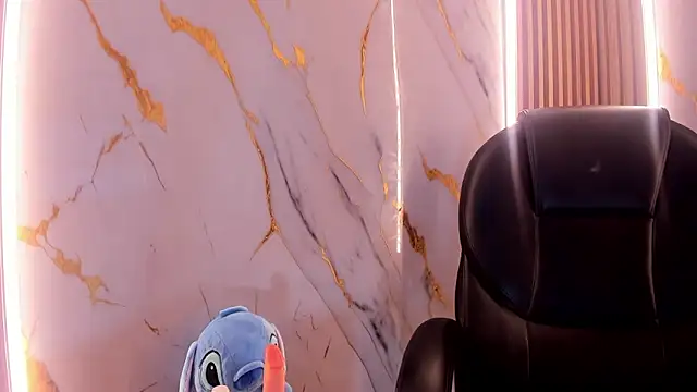 miladivine - MilaDivine's free webcam - UK Sex Cams