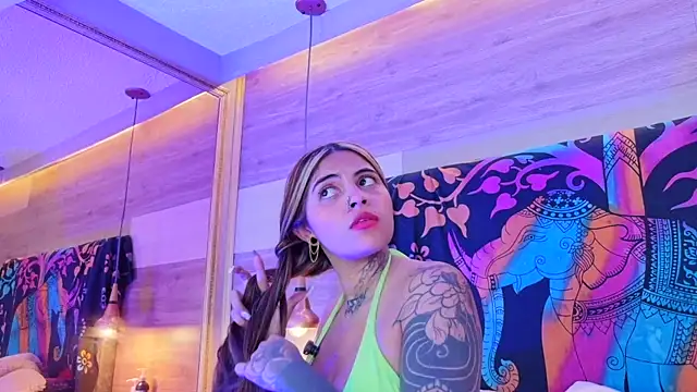 cori_paige - Cori_Paige's free webcam - UK Sex Cams