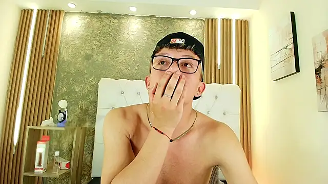 dark_nico (M twink) - hard masturbation