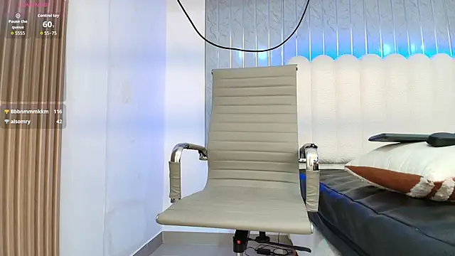 Amira_Alzahra webcam