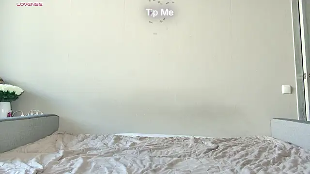 JuiliOnesunray webcam