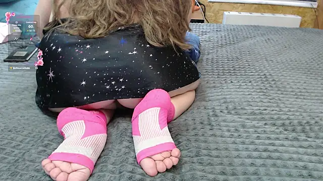 MiniNatalie live cam profile