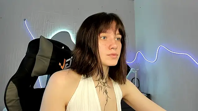 elastikisss - Elastikisss's free webcam - UK Sex Cams