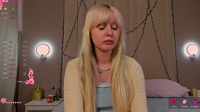 adelesilvy - AdeleSilvy's free webcam - UK Sex Cams