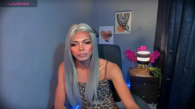 xellainecumslotx - XEllaineCumsLotx's free webcam - UK Sex Cams