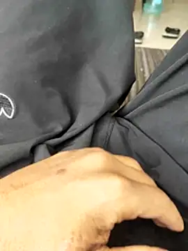 Mannii999's live cam