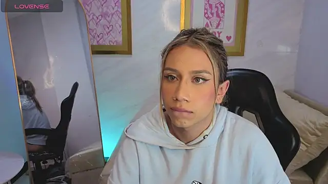 Evy_Luxx_v live sex cam