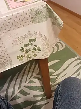 maleesa (Ask my age) - #Show bed peeing#🍌💦🔥