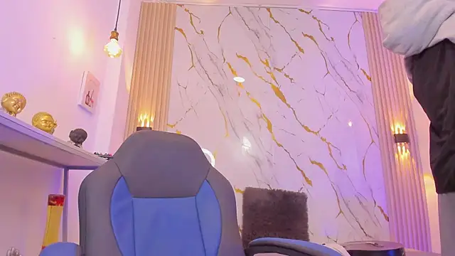 nikolay_gregori (M twink) - Masturbation with milk 🍆💦❤️