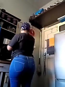 AcetousAbb live sex cam