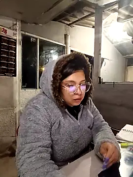 isabella-24_ (F young) - FirstSquirtForToday 🥵TICKET