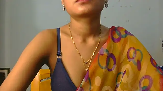 Aarti_misty71 live sex cam