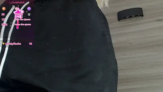 SashaNova live sex cam