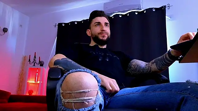 mightyaaron66 (M young) - 𖤐🔥 parTy Time ,House parTy  !  💨𖤐