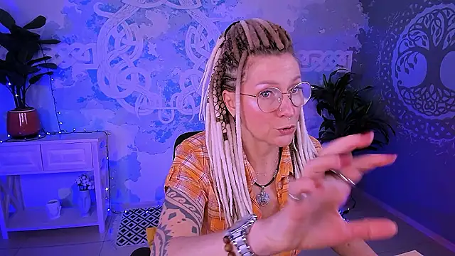 UmaSpace live sex cam