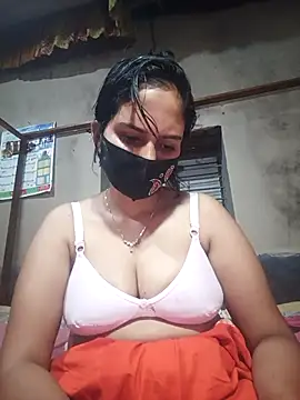 Webcam Model (annu-777)  is live.Free join now!