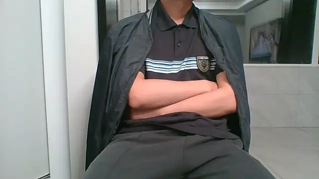 nole_china7 (Ask my age) - talk / fun / cum