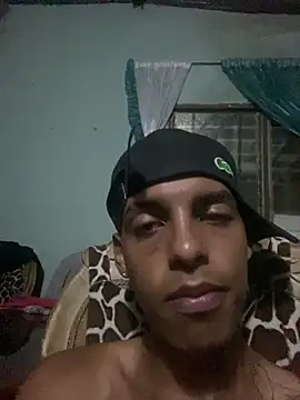 Aleexxx_2005's live cam