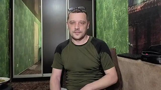 DanielOhCool live sex cam