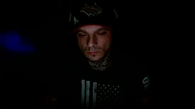 daddy_kane8--- - DADDY_KANE8---'s free webcam - UK Sex Cams