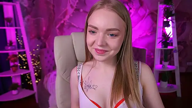 emilysunshines - EmilySunshineS's free webcam - UK Sex Cams